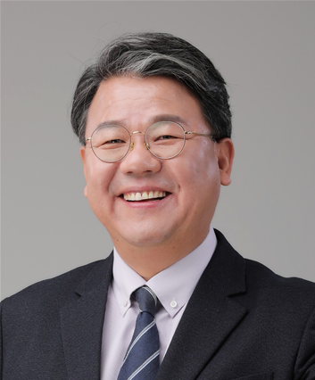 홍성룡 서울시의회 의원.png